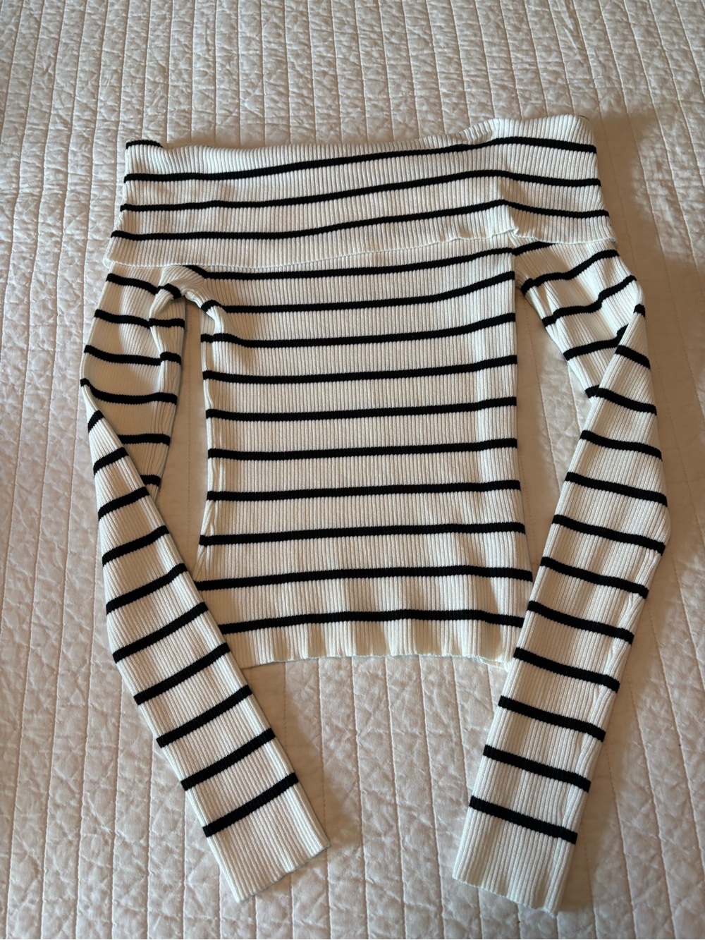 H&M White Off-Shoulder Ribbed Top with Black Stripes